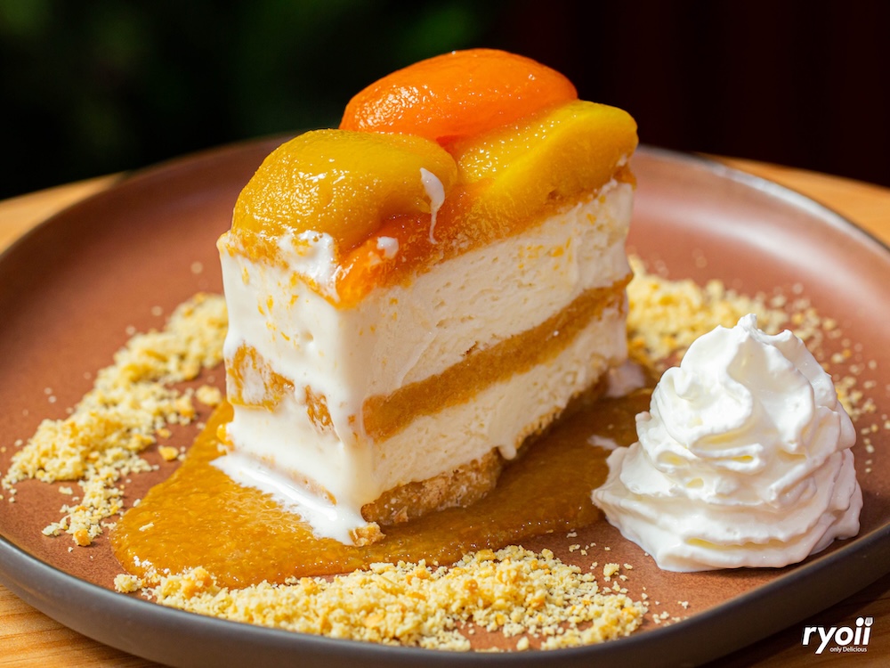 Cypher Gelato, สุกี้จินดา, สาขาลาดพร้าววังหิน, เถ่าชิ่ว น้ำเต้าหู้มือหนึ่ง, เตาถ่าน หมูกระทะ, Unfinished Coffee Roaster, เซี้ยม ก๋วยเตี๋ยวสุโขทัย วังหิน, เครปป้าเฉื่อย, สาขา Plaza Lagoon, เฝอ'54, สาขาลาดพร้าววังหิน 60, ซ้งเป็ดพะโล้, ผัดไทยวังหิน Showปัง, ราดหน้าฟาไฉ, โกวนัน, โกวใหญ่ ก๋วยเตี๋ยวหมูต้มยำ, รัตนา ราชาบะหมี่เกี๊ยวข้าวหมูแดง, ทวีชัยเป็ดพะโล้, กล้วยทอดล้านช้าง, Wood Café, หมูมาไก่ไป, เลิศทิพย์วังหิน, ก๋วยเตี๋ยวต้มยำไข่ลาวา, Buta Shabu, โก โรตีชาชัก ลาดพร้าววังหิน