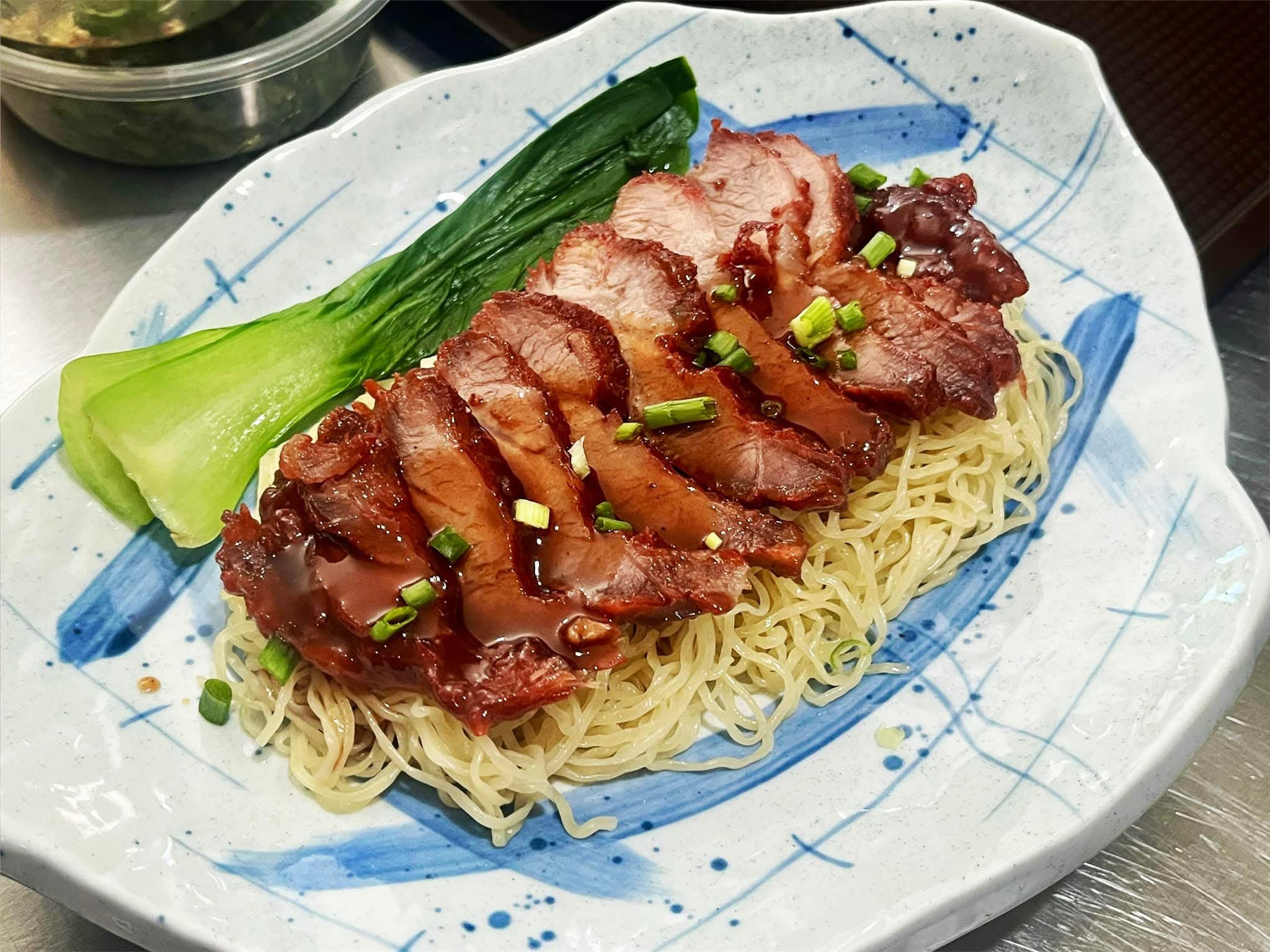 ก๋วยเตี๋ยวเรือในคลอง อยุธยา, กรุงเก่า"เตี๋ยวเรือ", ร้านก๋วยเตี๋ยวเรือโอ่งบนแพริมแม่น้ำน้อย, ก๋วยเตี๋ยวเรือกิมหลวน อยุธยา, ก๋วยเตี๋ยวเรือ ตาลเดี่ยว'เตี๋ยวเรือ, ก๋วยเตี๊ยวลุงแจ๊ะ (บัวหวาน), ร้านก๋วยเตี๋ยวตาไห (คลองท่อ), ก๋วยเตี๋ยวเรือแม่วันดี อยุธยา