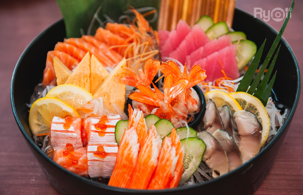 สุกี้ดารา, SukiLand, อาตี๋ ชาบู, ชาบูซามูไร, Shiroku Shabu