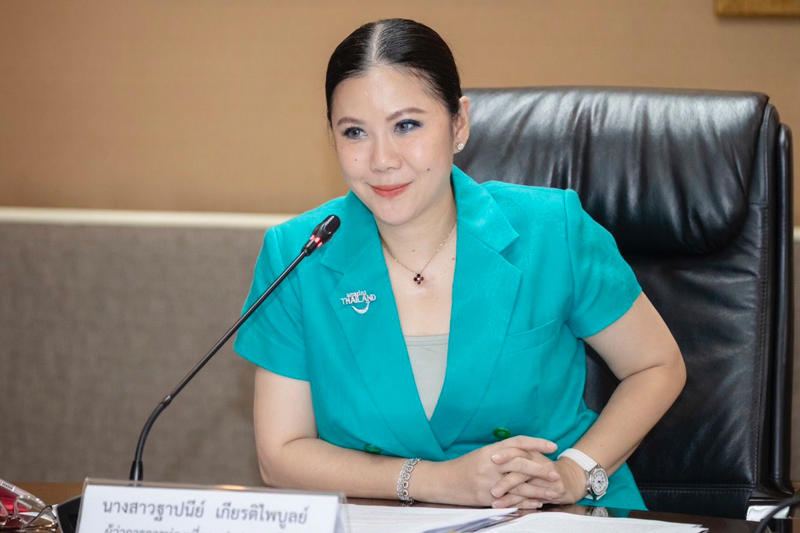 ททท.น้อมรับปัญหาพร้อมเรงแก้ไข, ชี้ป้องกันสวมสิทธิ-มีฐานข้อมูล, ผู้ประกอบการโอดปัญหาเยอะ, วิจารณ์ยับโรงแรมแห่ขึ้นราคา, รายใหญ่ไม่ทน “ปิดจองชั่วคราว”, ยันระบบ One Price ของ ททท. คือปัญหาใหญ่, ททท.ขู่ใครฉวยโอกาสระงับสิทธิทันที