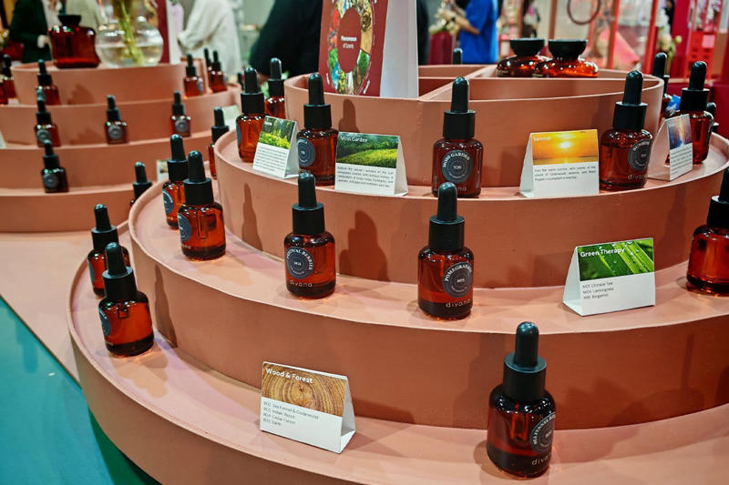 จากจุดเล็ก ๆ สู่แบรนด์ระดับโลก, มุ่งให้ลูกค้ามีชีวิตยืนยาว, สร้างประสบการณ์ในทุกจุดสัมผัส, บริการที่เป็นเอกลักษณ์, ขยายฐานลูกค้ากลุ่ม Gen Z, ก้าวสู่ผู้นำด้านเวลเนสในทุกมิติ, ยึดมั่นคุณภาพ-อัตลักษณ์แบรนด์