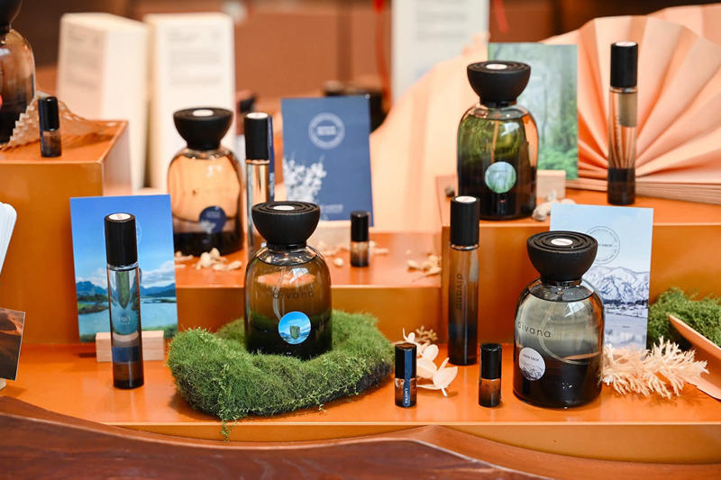 จากจุดเล็ก ๆ สู่แบรนด์ระดับโลก, มุ่งให้ลูกค้ามีชีวิตยืนยาว, สร้างประสบการณ์ในทุกจุดสัมผัส, บริการที่เป็นเอกลักษณ์, ขยายฐานลูกค้ากลุ่ม Gen Z, ก้าวสู่ผู้นำด้านเวลเนสในทุกมิติ, ยึดมั่นคุณภาพ-อัตลักษณ์แบรนด์