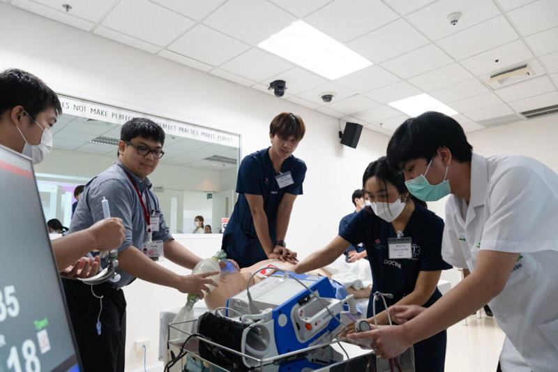 ER-VIPE ขับเคลื่อนสู่นโยบายระดับชาติ, ER-VIPE ฝึกทีมสหวิชาชีพ แก้ปัญหาทีมเวิร์คในห้องฉุกเฉิน, ผลวิจัยชี้เพิ่มความปลอดภัยผู้ป่วยอย่างมีนัยสำคัญ, CUD4S ชูโมเดลธุรกิจเพื่อสังคม ขยายผลระดับประเทศ, 9 องค์กรวิชาชีพ แลกเปลี่ยนวิสัยทัศน์สู่นโยบาย, ก้าวสู่เป้าหมายองค์การอนามัยโลก “Zero Harm 2030”