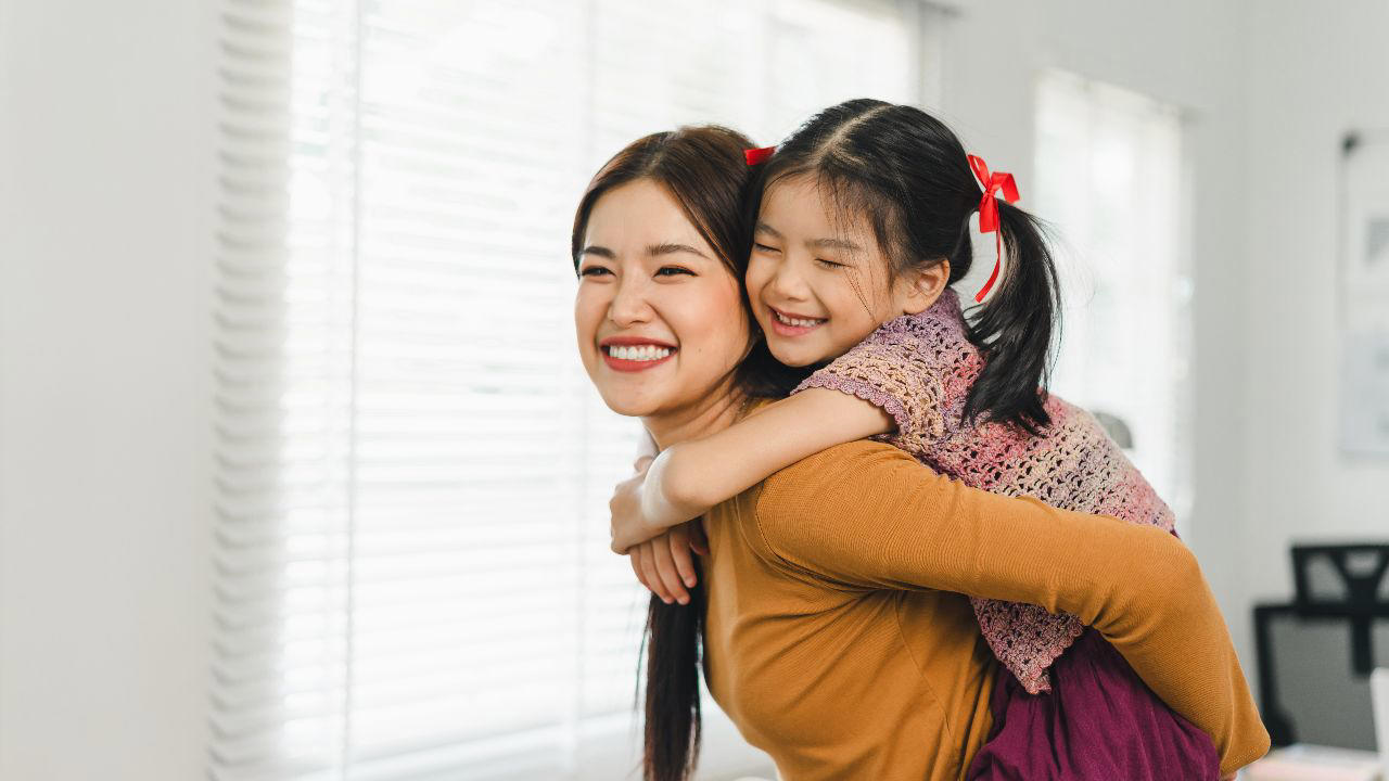 แคปชั่นลูกสาวน่ารักๆ แจกรอยยิ้ม, แคปชั่นลูกสาวสุดรัก สู้เพื่อลูก, แคปชั่นลูกสาวฮาๆ กวนๆ ชวนยิ้ม, แคปชั่นลูกสาวแม่ ลูกไม้หล่นไม่ไกลต้น, แคปชั่นลูกสาวภาษาอังกฤษความหมายดี