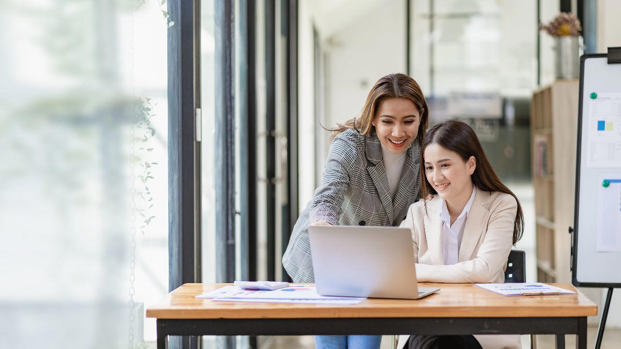 คำคมทํางานฮาๆ สั้นๆ, คําคมทํางานเป็นทีม หลากอารมณ์, คําคมทํางานเหนื่อย ทํางานหนัก, คําคมทํางานหาเงิน สิ้นเดือนเหมือนสิ้นใจ, คําคมทํางานวันจันทร์ สู้ชีวิต, คําคมทํางานคิดบวกให้กําลังใจ, คําคมทํางานภาษาอังกฤษสั้นๆ พร้อมคำแปล, คําคมทํางานภาษาจีน พร้อมคำแปล