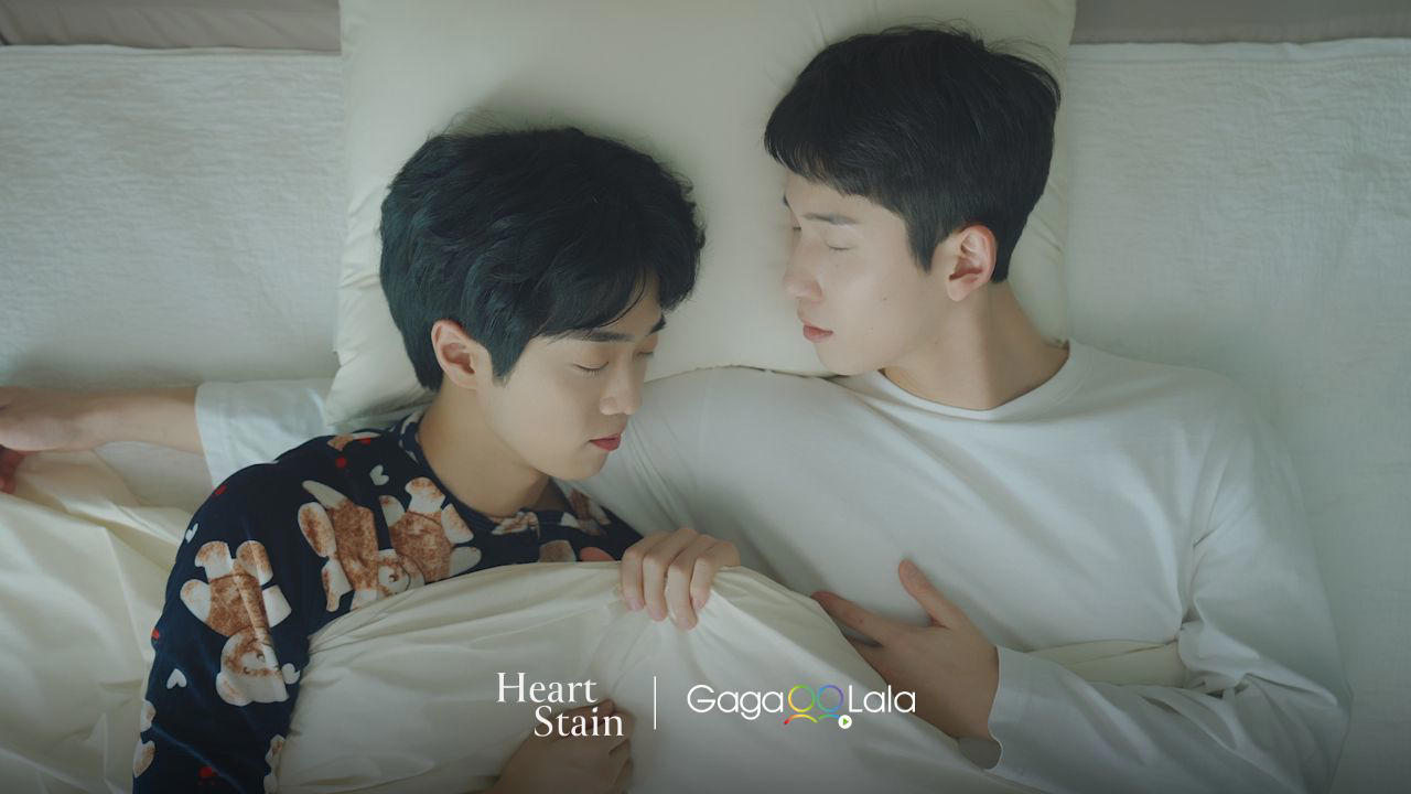 3. Love in the Big City, 4. To My Star, 5. Love for Love’s Sake, 6. FC Soldout, 7. The Director Who Buys Me Dinner, 8. Romeo and Romeo and Juliet, 9. Kissable Lips, 10. Heart Stain