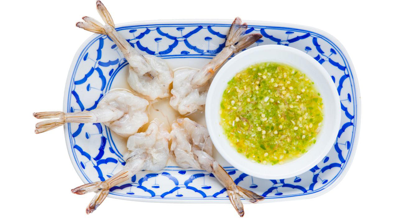 วัตถุดิบและส่วนผสม สูตรน้ำจิ้มซีฟู้ด รสเด็ด (สำหรับ 1 ถ้วย), วิธีทำน้ำจิ้มซีฟู้ด รสเด็ด สูตรอร่อยแซ่บ ทำเองได้ง่ายๆ , เคล็ดลับเพิ่มความแซ่บให้ “น้ำจิ้มซีฟู้ด รสเด็ด”, “น้ำจิ้มซีฟู้ด รสเด็ด” เสิร์ฟคู่กับอะไรถึงจะอร่อยแซ่บ