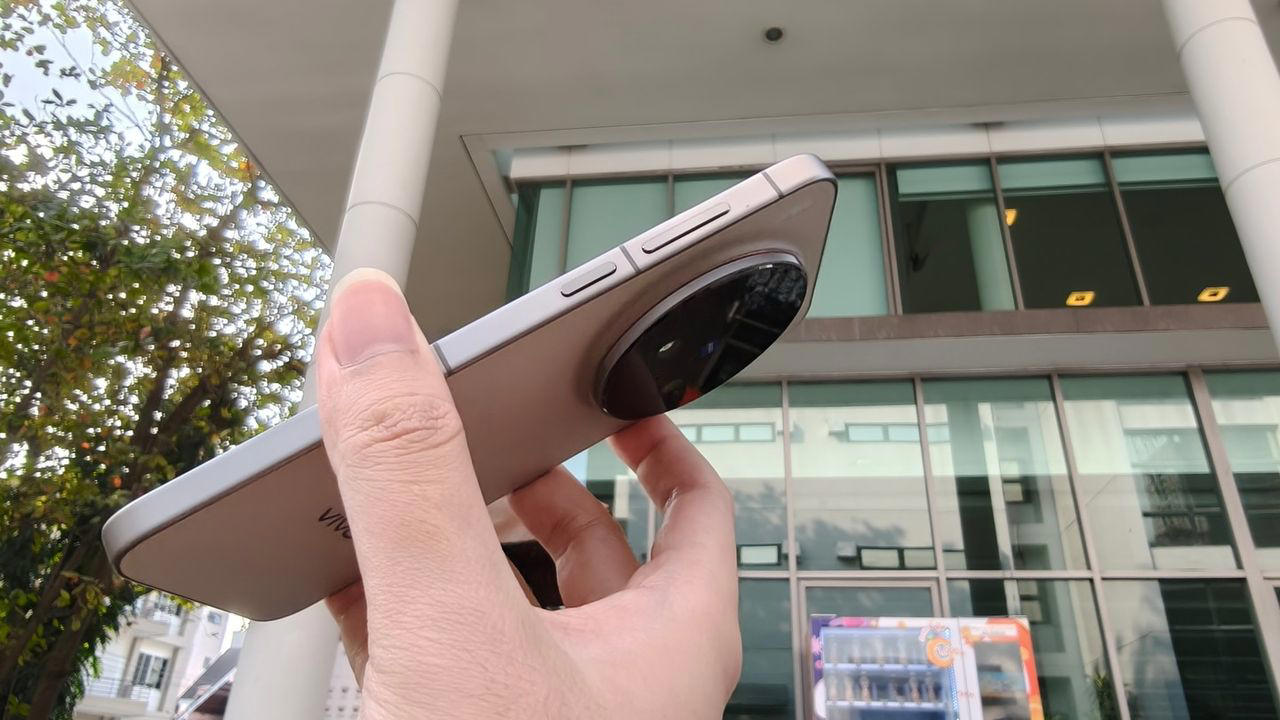 การออกแบบและหน้าจอแสดงผลของ vivo X300 Pro , ระบบกล้องของ vivo X300 Pro, ภาพจากกล้อง vivo X300 Pro, อินเตอร์เฟส OriginOS 6 ให้บริการทั่วโลก, บทสรุป