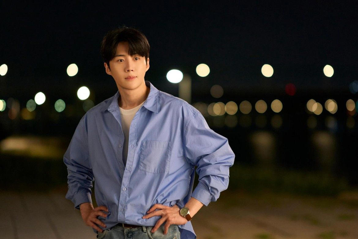 รู้จัก "คิมซอนโฮ" พระเอกซีรีส์เกาหลีเรื่อง ยากชะมัดรักภาษาอะไร (Can This Love Be Translated?) รับบท "จูโฮจิน" ล่ามหนุ่มอัจฉริยะ, รู้จัก "โกยุนจอง" นางเอกซีรีส์เกาหลีเรื่อง ยากชะมัดรักภาษาอะไร (Can This Love Be Translated?) รับบท "ชามูฮี" นักแสดงสาวชื่อดัง, เรื่องย่อซีรีส์เกาหลี Netflix 2026 "ยากชะมัดรักภาษาอะไร" (Can This Love Be Translated?), ซีรีส์เกาหลี 2026 "ยากชะมัดรักภาษาอะไร" ซับไทย-พากย์ไทย มีกี่ตอน