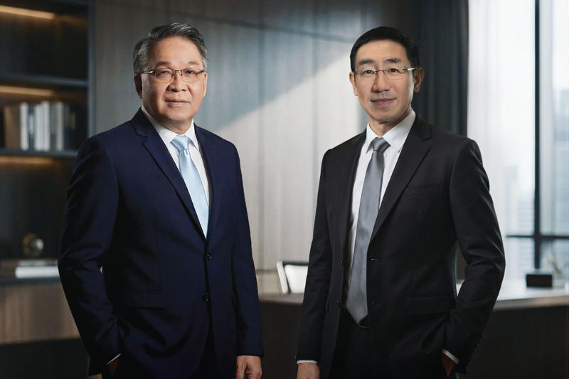 คุมต้นทุน-ลดรายจ่าย-ขายที่ดิน 4.8 พันล้าน, เปิดถนนใหม่เชื่อมรามคำแหง-กรุงเทพกรีฑา, ปรับดีไซน์บ้านหรู 15 โครงการ, ปรับรูปแบบโครงการร่วมทุน-เขาใหญ่, พัฒนา Health Club 30 แห่ง-สวนสุขภาพ