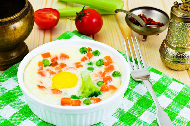 วันจันทร์: ออมเล็ตผักรวม (Veggie Omelet), วันอังคาร: ไข่ตุ๋นไมโครเวฟทรงเครื่อง, วันพุธ: แซนด์วิชไข่ต้มอะโวคาโด, วันพฤหัสบดี: ไข่กระทะไร้น้ำมัน, วันศุกร์: สลัดไข่ต้มน้ำใส, วันเสาร์: ไข่ขยี้กุ้งสด, วันอาทิตย์: ไข่คนอะโวคาโดและมะเขือเทศ (Healthy Scrambled Eggs with Avocado)