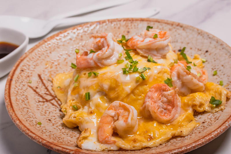 วันจันทร์: ออมเล็ตผักรวม (Veggie Omelet), วันอังคาร: ไข่ตุ๋นไมโครเวฟทรงเครื่อง, วันพุธ: แซนด์วิชไข่ต้มอะโวคาโด, วันพฤหัสบดี: ไข่กระทะไร้น้ำมัน, วันศุกร์: สลัดไข่ต้มน้ำใส, วันเสาร์: ไข่ขยี้กุ้งสด, วันอาทิตย์: ไข่คนอะโวคาโดและมะเขือเทศ (Healthy Scrambled Eggs with Avocado)