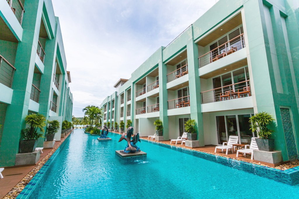 chaokoh phi phi hotel & resort, hip seaview resort @ phi phi, p2 wood loft, phi phi cliff beach resort, phi phi coco beach resort, phi phi harbour view hotel, phi phi island village beach resort, phi phi nice beach hotel hip, phi phi the beach resort, pp mountain beach resort, pp princess resort, villa 360 resort and spa, zeavola hotel, ชาวเกาะ พีพี โฮเต็ล แอนด์ รีสอร์ต, ที่พักพีพี, ที่พักพีพี 2024, ที่พักพีพี 2567, ที่พักเกาะพีพี, ที่พักเกาะพีพี 2024, ที่พักเกาะพีพี 2567, ที่พักเกาะพีพี ติดทะเล, ที่พักเกาะพีพี ติดทะเล 2024, ที่พักเกาะพีพี ติดทะเล 2567, ที่พักเกาะพีพี ติดหาด, ที่พักเกาะพีพีดอน, พาราไดส์ รีสอร์ท พีพี, พี2 วูดลอฟต์, พีพี ปรินเซส รีสอร์ท, พีพี ลองบีช รีสอร์ท แอนด์ วิลล่า, พีพี ฮาร์เบอร์วิว โฮเต็ล, พีพี เดอะ บีช รีสอร์ท, พีพี เมาน์เท็น บีช รีสอร์ท, พีพี โคโค่ บีช รีสอร์ท, พีพี ไนซ์ บีช โฮเต็ล ฮิป, พีพี ไอส์แลนด์ วิลเลจ บีช รีสอร์ท, พีพีคลิฟ บีช รีสอร์ท, วิลล่า 360 รีสอร์ท แอนด์ สปา, ฮิปซีวิวรีสอร์ทแอทพีพี, เกาะพีพี, เกาะพีพีดอน, โรงแรมซีโวล่า, top 15+ ที่พักเกาะพีพี [กรกฎาคม 2024] ติดทะเล วิวสวย จังหวัดกระบี่