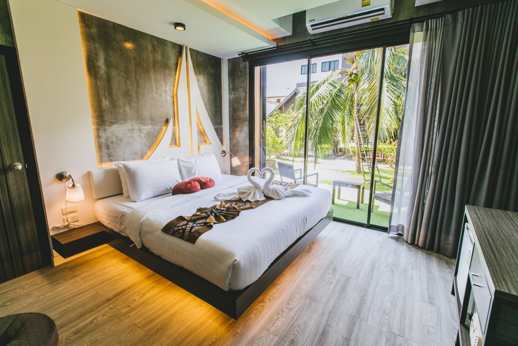 chaokoh phi phi hotel & resort, hip seaview resort @ phi phi, p2 wood loft, phi phi cliff beach resort, phi phi coco beach resort, phi phi harbour view hotel, phi phi island village beach resort, phi phi nice beach hotel hip, phi phi the beach resort, pp mountain beach resort, pp princess resort, villa 360 resort and spa, zeavola hotel, ชาวเกาะ พีพี โฮเต็ล แอนด์ รีสอร์ต, ที่พักพีพี, ที่พักพีพี 2024, ที่พักพีพี 2567, ที่พักเกาะพีพี, ที่พักเกาะพีพี 2024, ที่พักเกาะพีพี 2567, ที่พักเกาะพีพี ติดทะเล, ที่พักเกาะพีพี ติดทะเล 2024, ที่พักเกาะพีพี ติดทะเล 2567, ที่พักเกาะพีพี ติดหาด, ที่พักเกาะพีพีดอน, พาราไดส์ รีสอร์ท พีพี, พี2 วูดลอฟต์, พีพี ปรินเซส รีสอร์ท, พีพี ลองบีช รีสอร์ท แอนด์ วิลล่า, พีพี ฮาร์เบอร์วิว โฮเต็ล, พีพี เดอะ บีช รีสอร์ท, พีพี เมาน์เท็น บีช รีสอร์ท, พีพี โคโค่ บีช รีสอร์ท, พีพี ไนซ์ บีช โฮเต็ล ฮิป, พีพี ไอส์แลนด์ วิลเลจ บีช รีสอร์ท, พีพีคลิฟ บีช รีสอร์ท, วิลล่า 360 รีสอร์ท แอนด์ สปา, ฮิปซีวิวรีสอร์ทแอทพีพี, เกาะพีพี, เกาะพีพีดอน, โรงแรมซีโวล่า, top 15+ ที่พักเกาะพีพี [กรกฎาคม 2024] ติดทะเล วิวสวย จังหวัดกระบี่