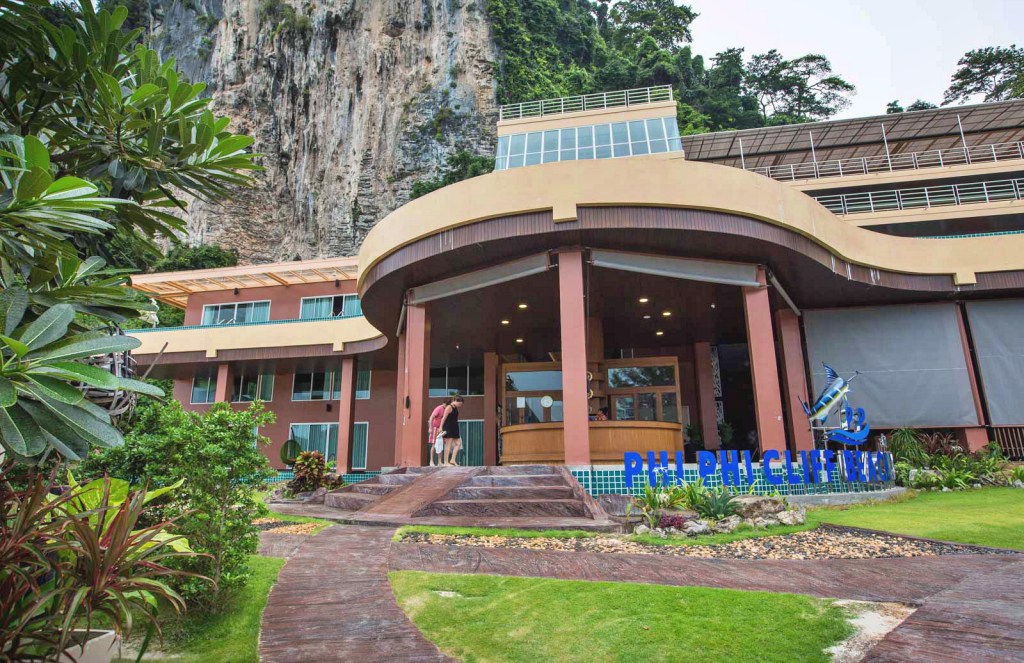 chaokoh phi phi hotel & resort, hip seaview resort @ phi phi, p2 wood loft, phi phi cliff beach resort, phi phi coco beach resort, phi phi harbour view hotel, phi phi island village beach resort, phi phi nice beach hotel hip, phi phi the beach resort, pp mountain beach resort, pp princess resort, villa 360 resort and spa, zeavola hotel, ชาวเกาะ พีพี โฮเต็ล แอนด์ รีสอร์ต, ที่พักพีพี, ที่พักพีพี 2024, ที่พักพีพี 2567, ที่พักเกาะพีพี, ที่พักเกาะพีพี 2024, ที่พักเกาะพีพี 2567, ที่พักเกาะพีพี ติดทะเล, ที่พักเกาะพีพี ติดทะเล 2024, ที่พักเกาะพีพี ติดทะเล 2567, ที่พักเกาะพีพี ติดหาด, ที่พักเกาะพีพีดอน, พาราไดส์ รีสอร์ท พีพี, พี2 วูดลอฟต์, พีพี ปรินเซส รีสอร์ท, พีพี ลองบีช รีสอร์ท แอนด์ วิลล่า, พีพี ฮาร์เบอร์วิว โฮเต็ล, พีพี เดอะ บีช รีสอร์ท, พีพี เมาน์เท็น บีช รีสอร์ท, พีพี โคโค่ บีช รีสอร์ท, พีพี ไนซ์ บีช โฮเต็ล ฮิป, พีพี ไอส์แลนด์ วิลเลจ บีช รีสอร์ท, พีพีคลิฟ บีช รีสอร์ท, วิลล่า 360 รีสอร์ท แอนด์ สปา, ฮิปซีวิวรีสอร์ทแอทพีพี, เกาะพีพี, เกาะพีพีดอน, โรงแรมซีโวล่า, top 15+ ที่พักเกาะพีพี [กรกฎาคม 2024] ติดทะเล วิวสวย จังหวัดกระบี่