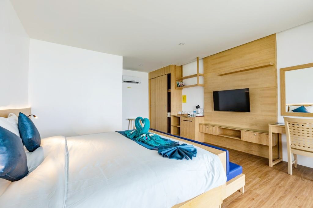 chaokoh phi phi hotel & resort, hip seaview resort @ phi phi, p2 wood loft, phi phi cliff beach resort, phi phi coco beach resort, phi phi harbour view hotel, phi phi island village beach resort, phi phi nice beach hotel hip, phi phi the beach resort, pp mountain beach resort, pp princess resort, villa 360 resort and spa, zeavola hotel, ชาวเกาะ พีพี โฮเต็ล แอนด์ รีสอร์ต, ที่พักพีพี, ที่พักพีพี 2024, ที่พักพีพี 2567, ที่พักเกาะพีพี, ที่พักเกาะพีพี 2024, ที่พักเกาะพีพี 2567, ที่พักเกาะพีพี ติดทะเล, ที่พักเกาะพีพี ติดทะเล 2024, ที่พักเกาะพีพี ติดทะเล 2567, ที่พักเกาะพีพี ติดหาด, ที่พักเกาะพีพีดอน, พาราไดส์ รีสอร์ท พีพี, พี2 วูดลอฟต์, พีพี ปรินเซส รีสอร์ท, พีพี ลองบีช รีสอร์ท แอนด์ วิลล่า, พีพี ฮาร์เบอร์วิว โฮเต็ล, พีพี เดอะ บีช รีสอร์ท, พีพี เมาน์เท็น บีช รีสอร์ท, พีพี โคโค่ บีช รีสอร์ท, พีพี ไนซ์ บีช โฮเต็ล ฮิป, พีพี ไอส์แลนด์ วิลเลจ บีช รีสอร์ท, พีพีคลิฟ บีช รีสอร์ท, วิลล่า 360 รีสอร์ท แอนด์ สปา, ฮิปซีวิวรีสอร์ทแอทพีพี, เกาะพีพี, เกาะพีพีดอน, โรงแรมซีโวล่า, top 15+ ที่พักเกาะพีพี [กรกฎาคม 2024] ติดทะเล วิวสวย จังหวัดกระบี่