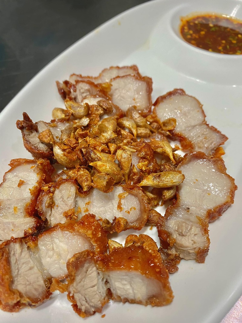 ร้านยำต่อคิว! :: รวมร้านยำแซ่บๆ เด็ดๆ ที่ต้องมีความอดทน ต้องต่อคิว #รับประกันความแซ่บ!!