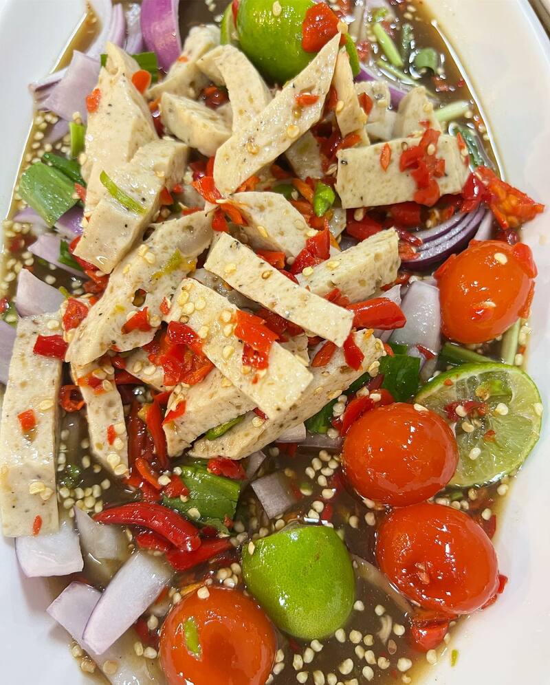 ร้านยำต่อคิว! :: รวมร้านยำแซ่บๆ เด็ดๆ ที่ต้องมีความอดทน ต้องต่อคิว #รับประกันความแซ่บ!!