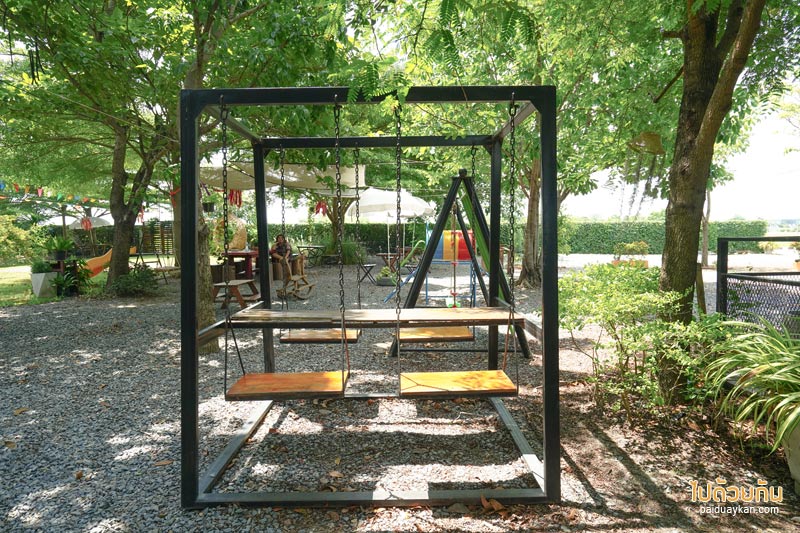 คาเฟ่ปทุมธานี, ณิชรมย์ คาเฟ่, คาเฟ่ลำลูกกา, คาเฟ่ลำลูกกาคลอง 5, ณิชรมย์ คาเฟ่สีเขียวริมทุ่งนา อาหารอร่อย