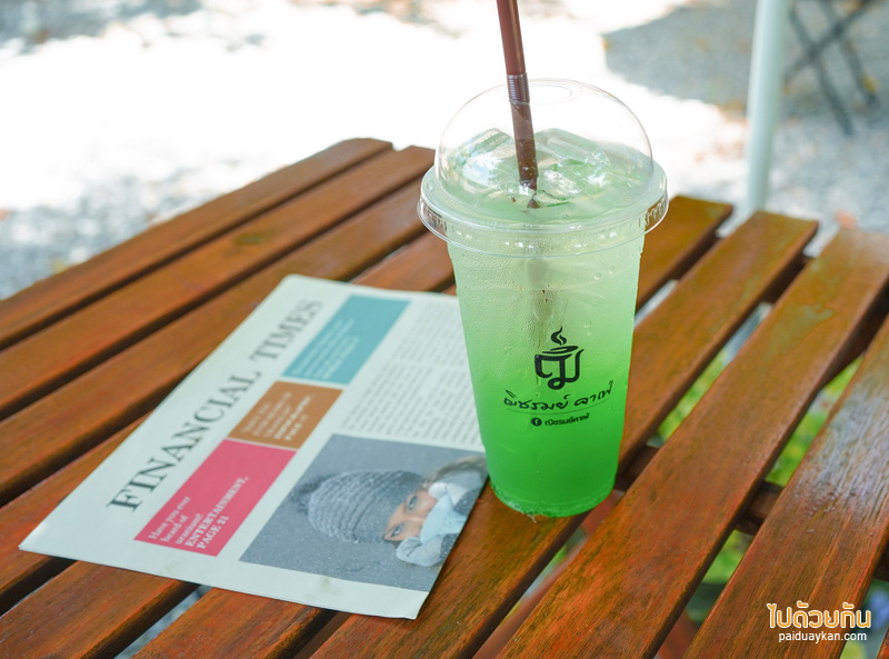 คาเฟ่ปทุมธานี, ณิชรมย์ คาเฟ่, คาเฟ่ลำลูกกา, คาเฟ่ลำลูกกาคลอง 5, ณิชรมย์ คาเฟ่สีเขียวริมทุ่งนา อาหารอร่อย