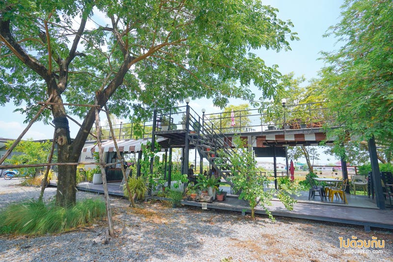 คาเฟ่ปทุมธานี, ณิชรมย์ คาเฟ่, คาเฟ่ลำลูกกา, คาเฟ่ลำลูกกาคลอง 5, ณิชรมย์ คาเฟ่สีเขียวริมทุ่งนา อาหารอร่อย