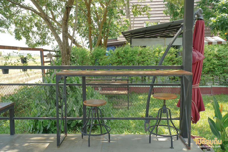 คาเฟ่ปทุมธานี, ณิชรมย์ คาเฟ่, คาเฟ่ลำลูกกา, คาเฟ่ลำลูกกาคลอง 5, ณิชรมย์ คาเฟ่สีเขียวริมทุ่งนา อาหารอร่อย