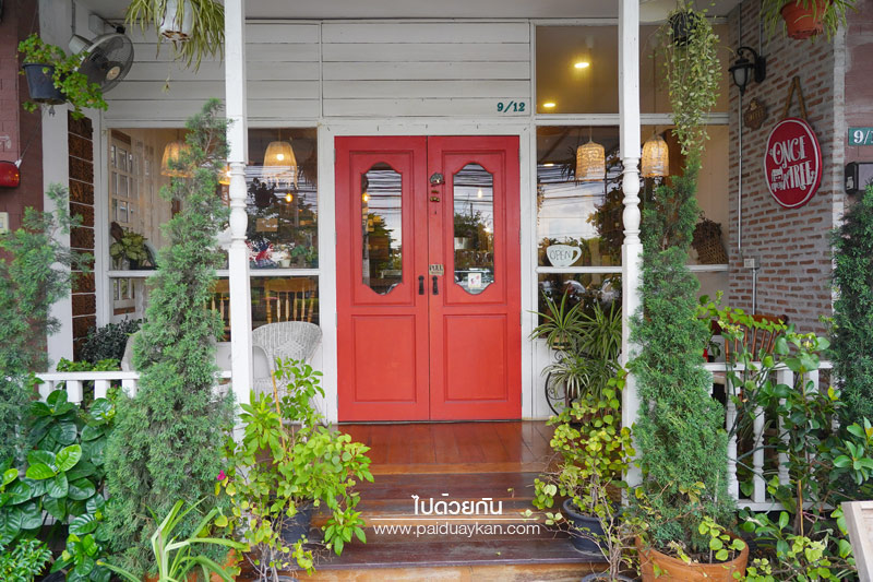 once upon a tree cafe เสรีไทย, ร้านกาแฟเสรีไทย, คาเฟ่เสรีไทย, once upon a tree cafe  คาเฟ่อบอุ่น สไตล์บ้านชนบทอังกฤษ