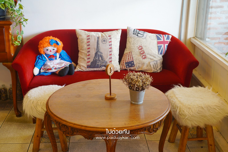 once upon a tree cafe เสรีไทย, ร้านกาแฟเสรีไทย, คาเฟ่เสรีไทย, once upon a tree cafe  คาเฟ่อบอุ่น สไตล์บ้านชนบทอังกฤษ