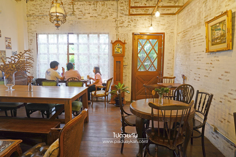 once upon a tree cafe เสรีไทย, ร้านกาแฟเสรีไทย, คาเฟ่เสรีไทย, once upon a tree cafe  คาเฟ่อบอุ่น สไตล์บ้านชนบทอังกฤษ