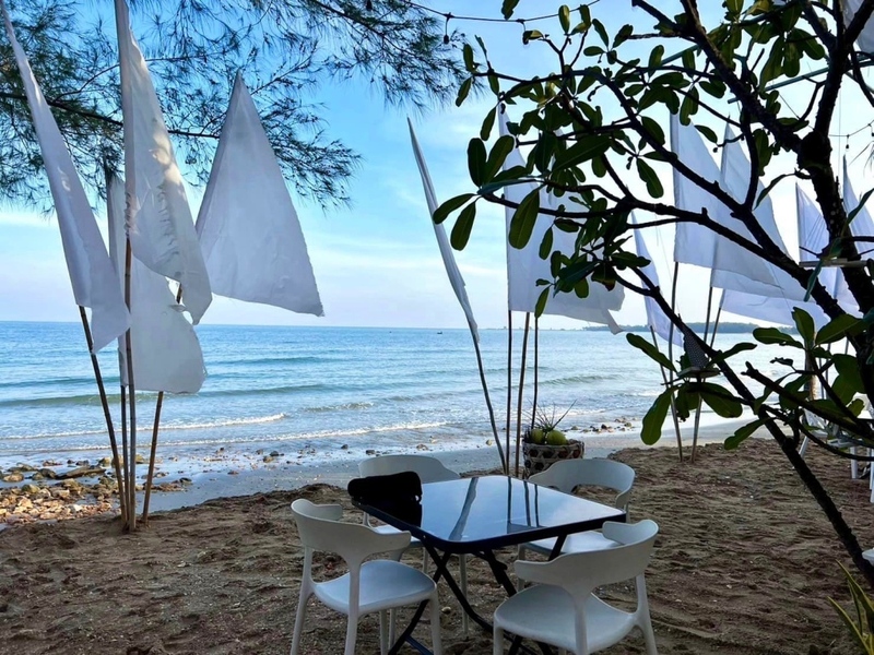 1d+ day artist, air space, air space hua hin, bamp beach & cafe, bamp cafe, bella costa, bonnie on the beach, coco & coff, drip rim lay, drip rim lay huahin, eureka beach cafe, eureka nitro coffee, iko camp & cafe, matapita, matapita cafe, memory house cafe, memory house cafe huahin, molley coffee stand, oneddayartist, pineapple surf club, rimpha chomview, s&039;more cafe, skoop beach café, sugar bloom, the moment cafe and craft, tumlay cafe & bar, tumlay cafe & bar huahin, turtle bay, turtle bay hua hin, คาเฟ่หัวหิน, คาเฟ่หัวหิน 2023, คาเฟ่หัวหิน 2024, คาเฟ่หัวหิน 2566, คาเฟ่หัวหิน 2567, คาเฟ่ใกล้ฉัน, ชูก้าบลูม คาเฟ่, บ้านใกล้วัง, บ้านใกล้วัง หัวหิน, ประจวบคีรีขันธ์ คาเฟ่, ยูเรก้าบีชคาเฟ่, ร้านอาหารไทย หัวหิน, ริมผาชมวิว, วังไกลกังวล, หัวหิน, หัวหิน 2024, อีโก้ แคมป์ แอนด์ คาเฟ่, เซิร์ฟคลับ หัวหิน, เดอะโมเม้นคาเฟ่, เมมโมรี่เฮ้าส์, โรงแรม veranda, top 20+ คาเฟ่หัวหิน [กรกฎาคม 2024] นั่งจิบกาแฟเย็น ๆ รับลมริมทะเลฟิน ๆ พร้อมมุมถ่ายรูปสุดจึ้ง!