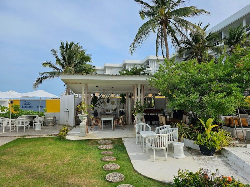 1d+ day artist, air space, air space hua hin, bamp beach & cafe, bamp cafe, bella costa, bonnie on the beach, coco & coff, drip rim lay, drip rim lay huahin, eureka beach cafe, eureka nitro coffee, iko camp & cafe, matapita, matapita cafe, memory house cafe, memory house cafe huahin, molley coffee stand, oneddayartist, pineapple surf club, rimpha chomview, s&039;more cafe, skoop beach café, sugar bloom, the moment cafe and craft, tumlay cafe & bar, tumlay cafe & bar huahin, turtle bay, turtle bay hua hin, คาเฟ่หัวหิน, คาเฟ่หัวหิน 2023, คาเฟ่หัวหิน 2024, คาเฟ่หัวหิน 2566, คาเฟ่หัวหิน 2567, คาเฟ่ใกล้ฉัน, ชูก้าบลูม คาเฟ่, บ้านใกล้วัง, บ้านใกล้วัง หัวหิน, ประจวบคีรีขันธ์ คาเฟ่, ยูเรก้าบีชคาเฟ่, ร้านอาหารไทย หัวหิน, ริมผาชมวิว, วังไกลกังวล, หัวหิน, หัวหิน 2024, อีโก้ แคมป์ แอนด์ คาเฟ่, เซิร์ฟคลับ หัวหิน, เดอะโมเม้นคาเฟ่, เมมโมรี่เฮ้าส์, โรงแรม veranda, top 20+ คาเฟ่หัวหิน [กรกฎาคม 2024] นั่งจิบกาแฟเย็น ๆ รับลมริมทะเลฟิน ๆ พร้อมมุมถ่ายรูปสุดจึ้ง!