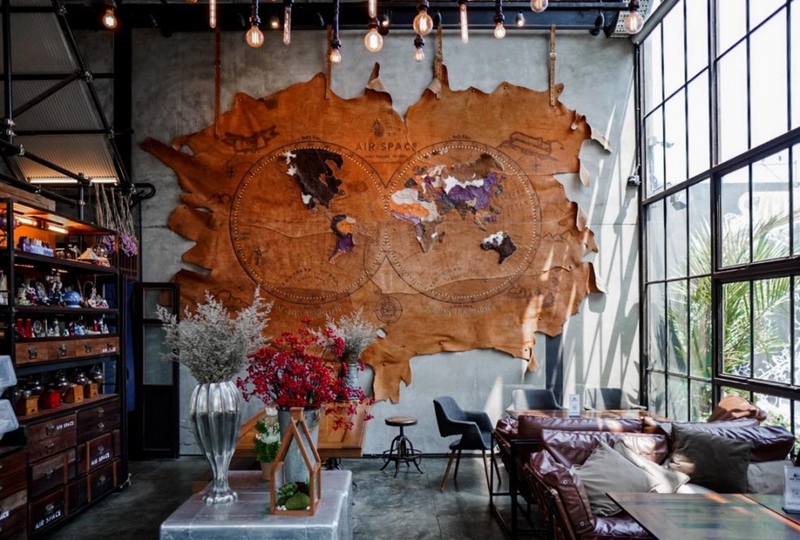 1d+ day artist, air space, air space hua hin, bamp beach & cafe, bamp cafe, bella costa, bonnie on the beach, coco & coff, drip rim lay, drip rim lay huahin, eureka beach cafe, eureka nitro coffee, iko camp & cafe, matapita, matapita cafe, memory house cafe, memory house cafe huahin, molley coffee stand, oneddayartist, pineapple surf club, rimpha chomview, s&039;more cafe, skoop beach café, sugar bloom, the moment cafe and craft, tumlay cafe & bar, tumlay cafe & bar huahin, turtle bay, turtle bay hua hin, คาเฟ่หัวหิน, คาเฟ่หัวหิน 2023, คาเฟ่หัวหิน 2024, คาเฟ่หัวหิน 2566, คาเฟ่หัวหิน 2567, คาเฟ่ใกล้ฉัน, ชูก้าบลูม คาเฟ่, บ้านใกล้วัง, บ้านใกล้วัง หัวหิน, ประจวบคีรีขันธ์ คาเฟ่, ยูเรก้าบีชคาเฟ่, ร้านอาหารไทย หัวหิน, ริมผาชมวิว, วังไกลกังวล, หัวหิน, หัวหิน 2024, อีโก้ แคมป์ แอนด์ คาเฟ่, เซิร์ฟคลับ หัวหิน, เดอะโมเม้นคาเฟ่, เมมโมรี่เฮ้าส์, โรงแรม veranda, top 20+ คาเฟ่หัวหิน [กรกฎาคม 2024] นั่งจิบกาแฟเย็น ๆ รับลมริมทะเลฟิน ๆ พร้อมมุมถ่ายรูปสุดจึ้ง!