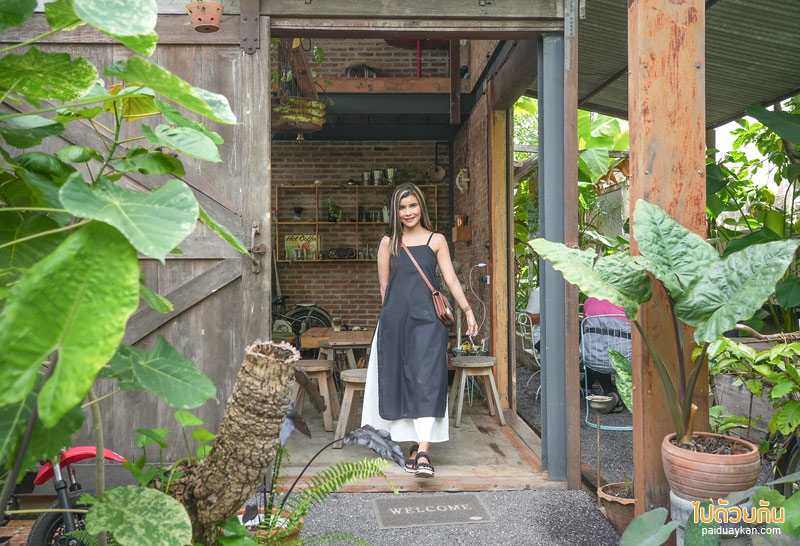 คาเฟ่ปราจีนบุรี, by ใบ house & cafe, by ใบ house & cafe คาเฟ่สุดเท่ บรรยากาศสุดกรีน