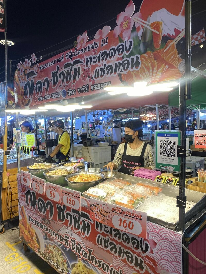 รวม 12 ตลาดนัดกลางคืน แหล่งกิน แหล่งชิม แหล่งช็อปแบบสุดฟินยามค่ำคืน!