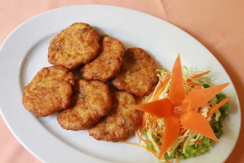 รวมร้านอาหารภูเก็ต 2567 ร้านอร่อย ร้านดัง ร้านอาหารเก่าแก่ ที่เมื่อไปภูเก็ตแล้วต้องแวะ!!