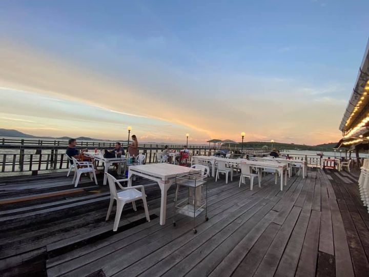 รวมร้านอาหารภูเก็ต 2567 ร้านอร่อย ร้านดัง ร้านอาหารเก่าแก่ ที่เมื่อไปภูเก็ตแล้วต้องแวะ!!