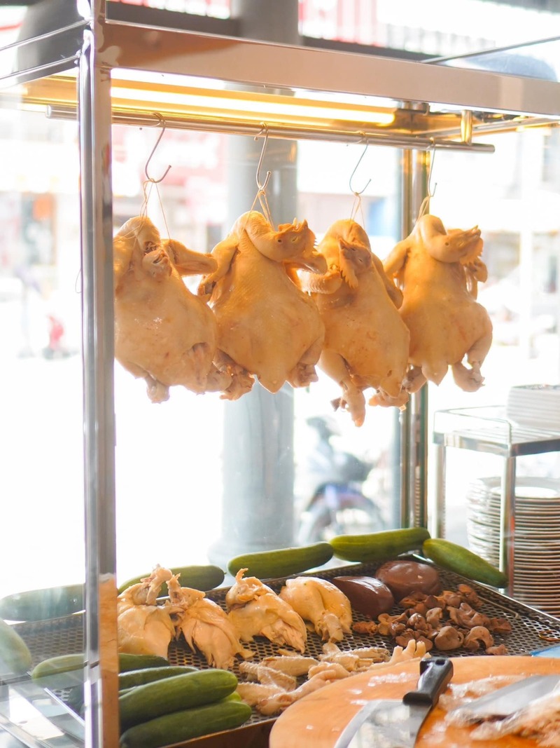 รวมร้านอาหารภูเก็ต 2567 ร้านอร่อย ร้านดัง ร้านอาหารเก่าแก่ ที่เมื่อไปภูเก็ตแล้วต้องแวะ!!