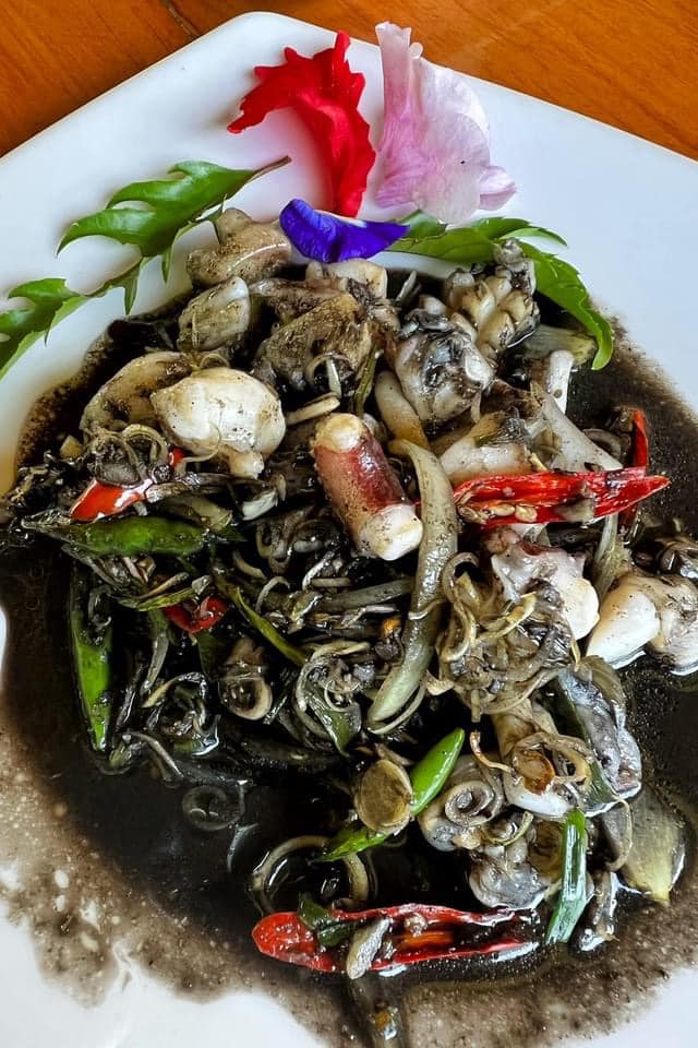 รวมร้านอาหารภูเก็ต 2567 ร้านอร่อย ร้านดัง ร้านอาหารเก่าแก่ ที่เมื่อไปภูเก็ตแล้วต้องแวะ!!