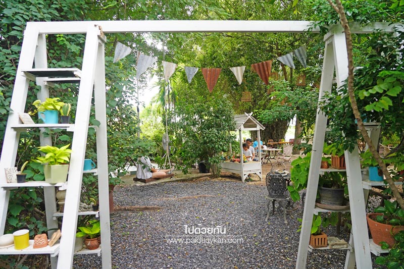 สถานที่ท่องเที่ยวปทุมธานี, คาเฟ่ปทุมธานี, ร้านกาแฟปทุมธานี, prem cafe in the garden, ร้านกาแฟในสวนปทุมธานี, ร้านกาแฟริมน้ำปทุมธานี, prem cafe in the garden คาเฟ่ในสวนสุดว้าว ปทุมธานี