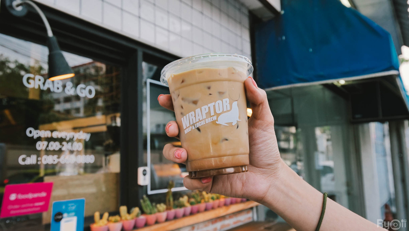 top 10+ คาเฟ่อารีย์ เน้นถ่ายรูปสวย บรรยากาศดีใกล้รถไฟฟ้า bts อารีย์