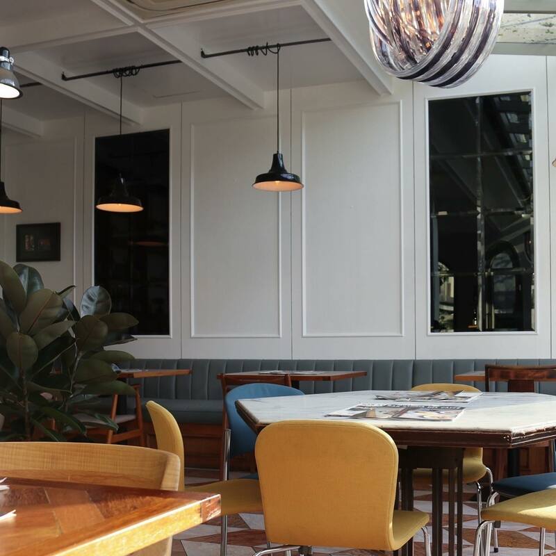 top 10+ คาเฟ่อารีย์ เน้นถ่ายรูปสวย บรรยากาศดีใกล้รถไฟฟ้า bts อารีย์