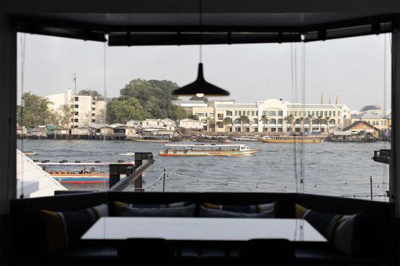 theatre residence โรงแรมบูทีคสุดชิลริมแม่น้ำเจ้าพระยา ในย่านบางกอกน้อย
