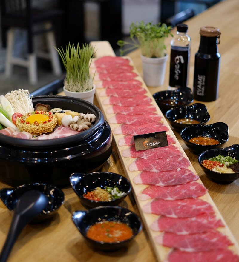 top 9+ ร้านบุฟเฟ่ต์ย่านสยามราคาไม่เเพง อิ่มคุมงบ 300 บาท++