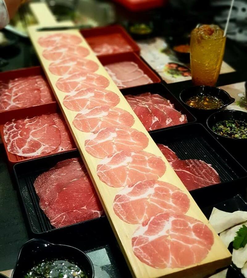 top 9+ ร้านบุฟเฟ่ต์ย่านสยามราคาไม่เเพง อิ่มคุมงบ 300 บาท++