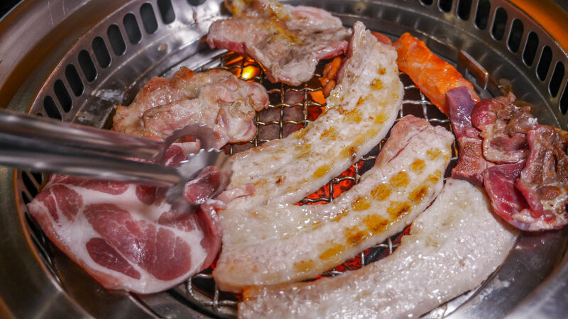 top 9+ ร้านบุฟเฟ่ต์ย่านสยามราคาไม่เเพง อิ่มคุมงบ 300 บาท++