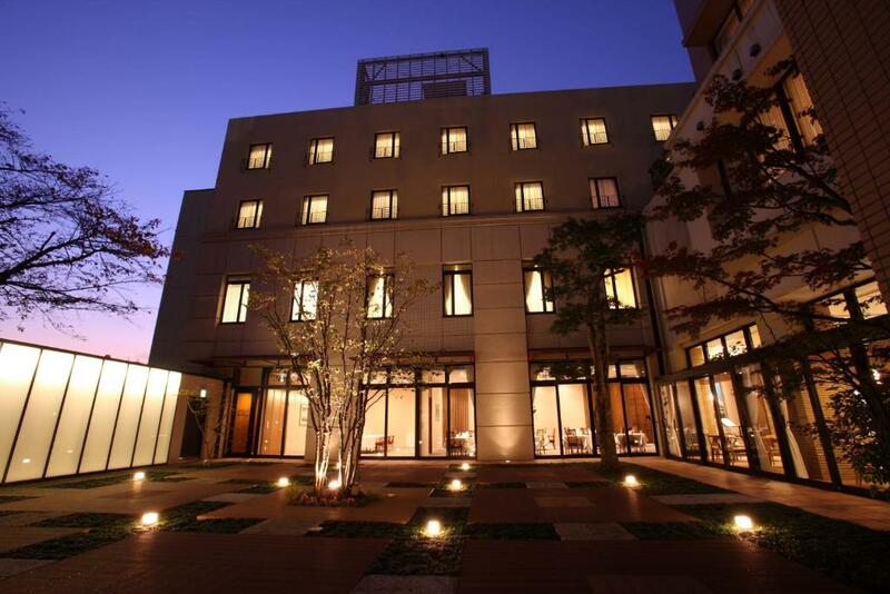 top 10+ โรงแรมสวย เห็นวิวภูเขาไฟฟูจิ ประเทศญี่ปุ่น 2024 ดื่มด่ำธรรมชาติ สูดอากาศบริสุทธิ์