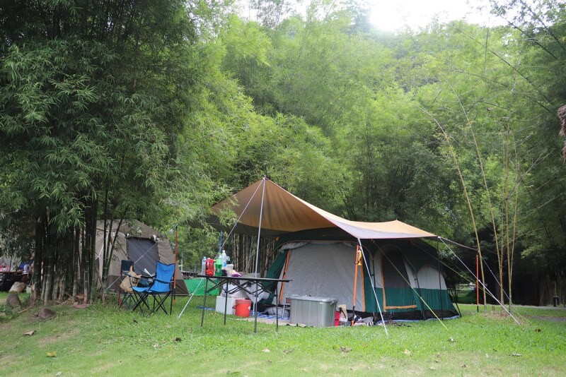 สระบุรี, top 10+ ลานกางเต็นท์สระบุรี 2567 มวกเหล็ก แก่งคอย ชะอม ริมน้ำ วิวภูเขา เอกชน