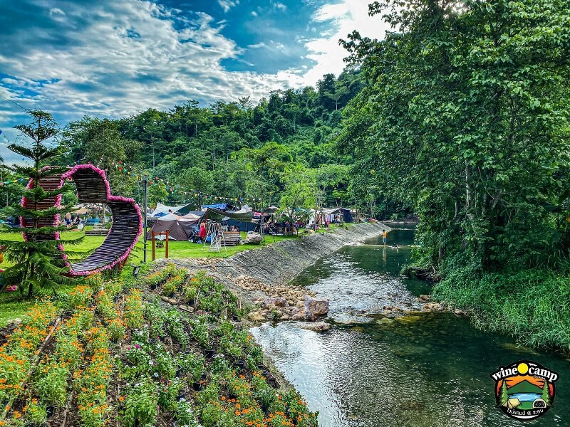 สระบุรี, top 10+ ลานกางเต็นท์สระบุรี 2567 มวกเหล็ก แก่งคอย ชะอม ริมน้ำ วิวภูเขา เอกชน