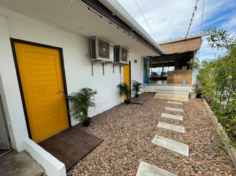 top 12+ ที่พักเกาะล้านราคาถูก 2567 ที่พักติดทะเล พักผ่อนสุดชิลล์