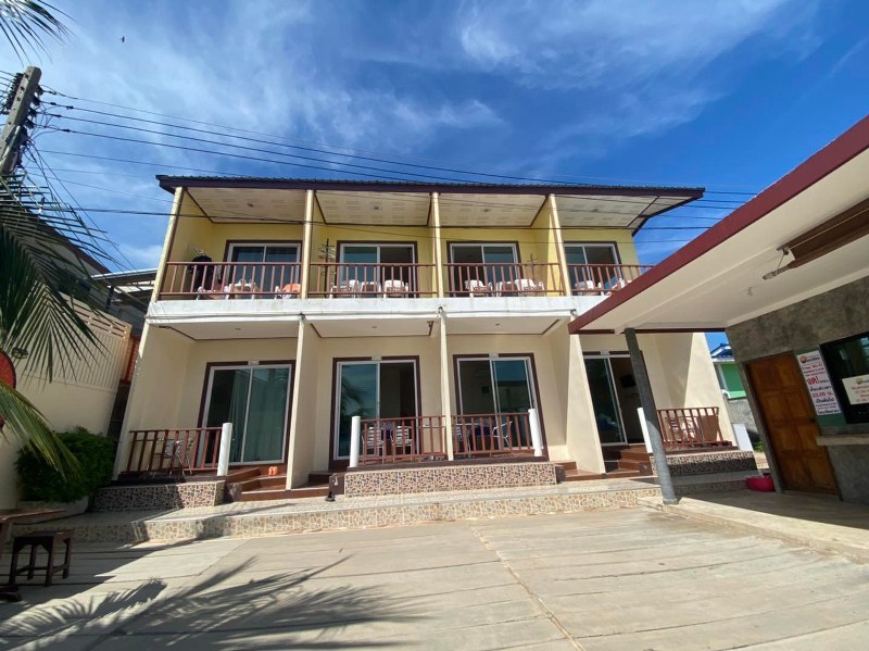 top 12+ ที่พักเกาะล้านราคาถูก 2567 ที่พักติดทะเล พักผ่อนสุดชิลล์